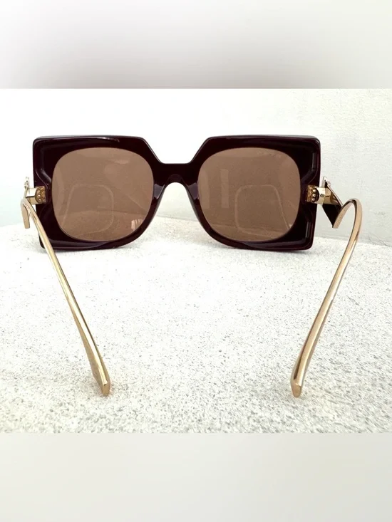 ETRO NEW Pegasus Oversized Sunglasses Burgundy Gold Italy + Box & Cloth - Picture 8 of 9